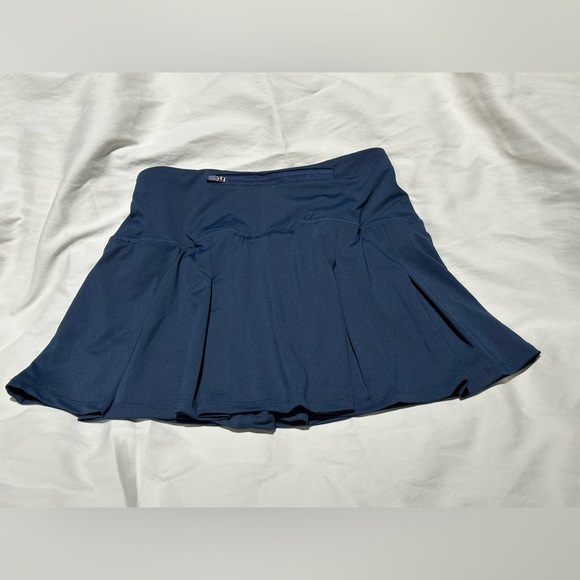 ✨NWT✨ Rosemmetti: Women’s Skirt- Size 4 - Picture 4 of 8